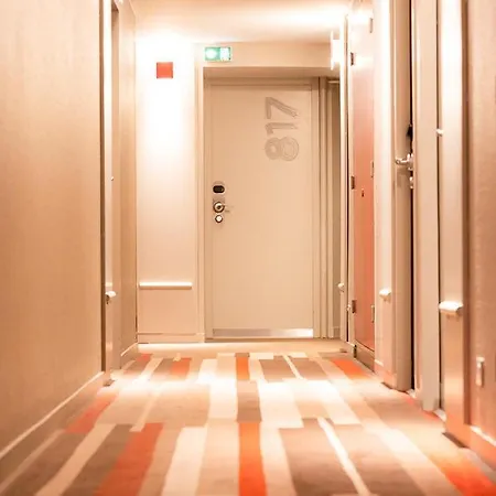 Hotel Ibis Centre Meriadeck 3*