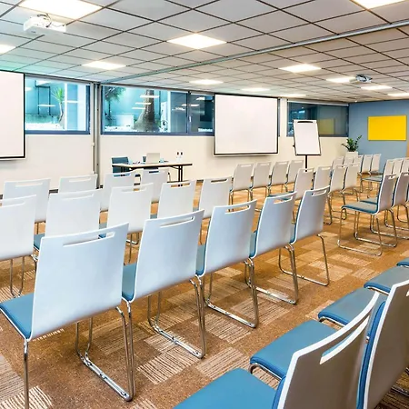 Ibis Centre Meriadeck Szálloda 3*
